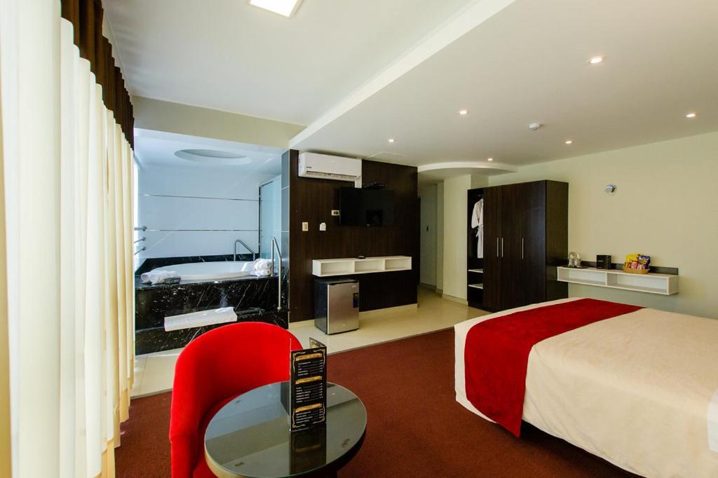 Verona Hotel Banos Turcos ลิมา ภายนอก รูปภาพ