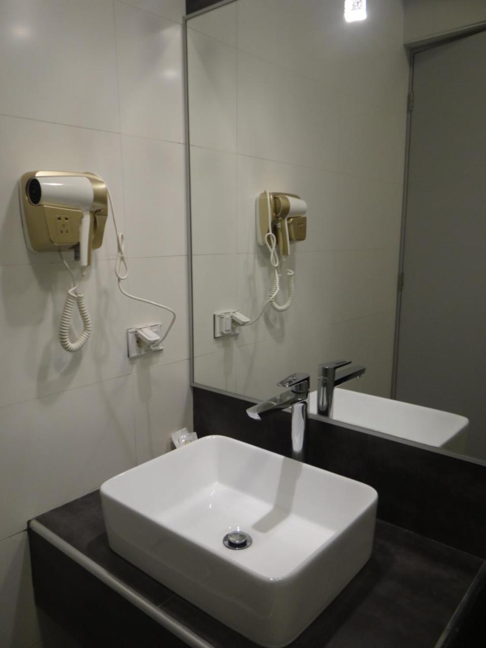 Verona Hotel Banos Turcos ลิมา ภายนอก รูปภาพ
